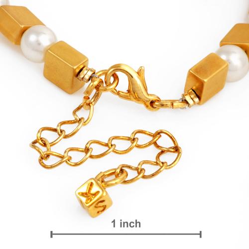 *MISAKI* WHITE PEARL BRACELET IN LUXURY BOX 235MM